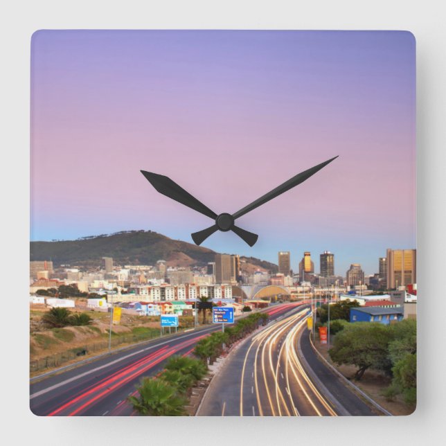 Reloj Cuadrado Tráfico En Autopista A Ciudad Del Cabo, Cabo Occid (Anverso)