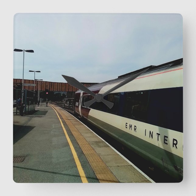 Reloj Cuadrado Tren de estilo vintage (Anverso)