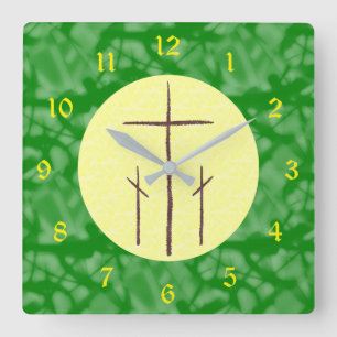 Reloj Cuadrado Tres cruces Calvario sobre amarillo en fractal ver