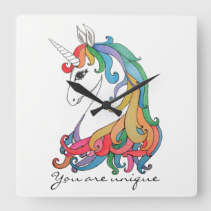 Reloj Cuadrado Unicornio lindo del arco iris de la acuarela