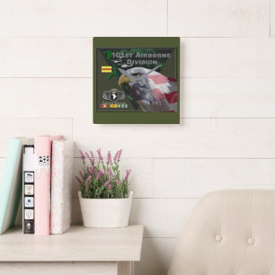 Reloj Cuadrado Veterano de la División Aerotransportada 101 en Vi