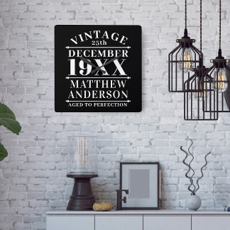 Reloj Cuadrado Viñeta personalizada de edad avanzada a perfección