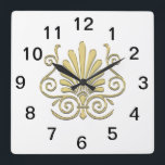Reloj Cuadrado Vintage Art Deco Gold Plume Arabesque<br><div class="desc">Vintage Art Deco Gold Plume Arabesque Limpio, elegante, de moda y elegantes accesorios de fiesta de personalizable con un aspecto romántico Art Deco de plumas doradas / Art Deco de diseño arabesco. Este producto forma parte de un conjunto de diseños de correspondencia que son de fácil personalizable para muchas ocasiones...</div>