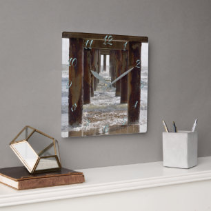 Reloj Cuadrado Vista desde el muelle de pesca