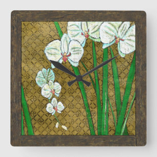 Reloj Cuadrado White Flowers and Green Stems on Brown Border