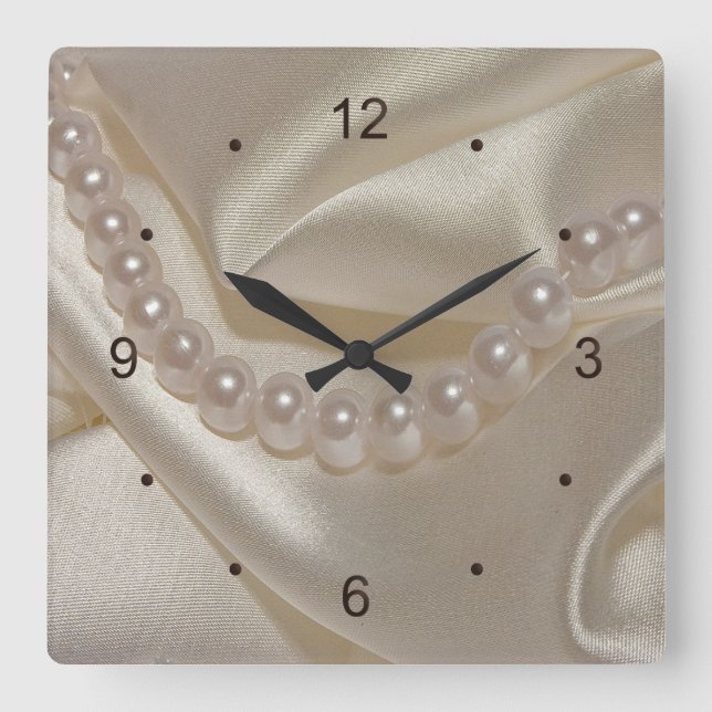 Reloj Cuadrado White Folded Satin and Pearls Wedding (Anverso)