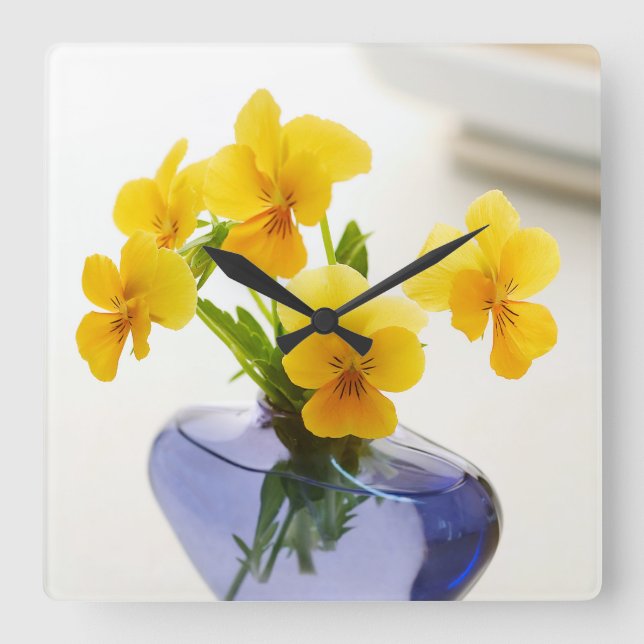Reloj Cuadrado Yellow Pansies Purple Vase Pansy Flowers Spa Bath (Anverso)
