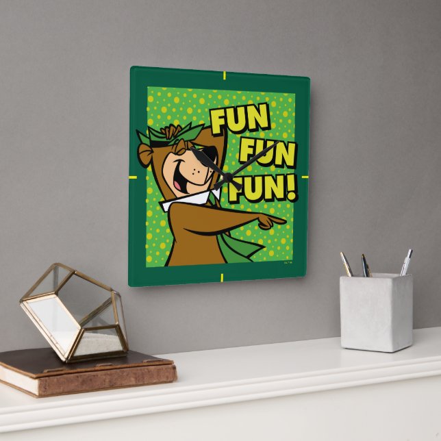 Reloj Cuadrado Yogi Bear Fun Fun Fun (Oficina)