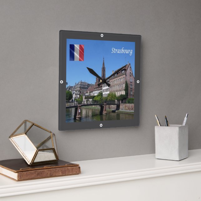 Reloj Cuadrado zFR142 STRASBOURG, Francia, (Oficina)