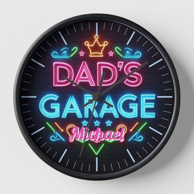 Reloj Dads Garage Mancave Clock Neon Beer Nombre persona (Anverso)