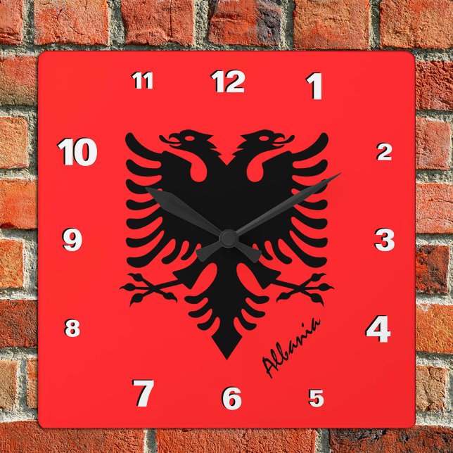 Reloj de Albania, hogar patriótico, bandera albane (Subido por el creador)