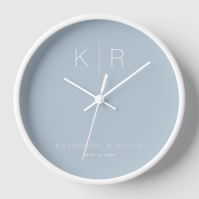 Reloj de Boda con Monograma Azul Polvo Simple Mode (Anverso)