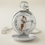 Reloj De Bolsillo Para siempre en amor Boda foto de aniversario del<br><div class="desc">Mantén a tu pareja significativa cerca de este foto aniversario con foto,  sentimiento,  nombre,  matrimonio y número de años de matrimonio.  Diseño compuesto por Holiday Hearts Designs.</div>