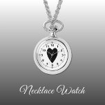 Reloj de collar en el corazón del amor negro<br><div class="desc">Regalo de Reloj de collar. Con un corazón de amor negro y números de reloj en un fondo blanco.</div>