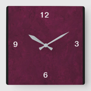 Reloj de diseño rojo profundo cuadrado