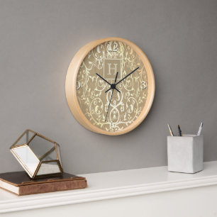 Reloj de Monograma Dorado Elegante