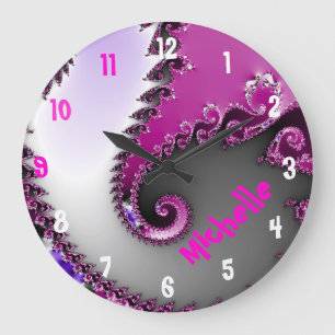 Reloj de nombres de habitación rosado y morado de 
