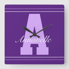 Reloj de nombres de tipografía personalizada