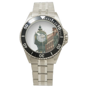 Reloj de Page de Lowell MA en un reloj de pulsera