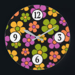 Reloj de pared<br><div class="desc">Patrón floral de color medio de color Reto Style</div>