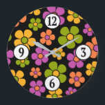 Reloj de pared<br><div class="desc">Patrón floral de color medio de color Reto Style</div>