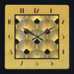 Reloj de pared acrílico estilo Art Deco<br><div class="desc">He hecho otro reloj de estilo Art Deco. He puesto el muy popular patrón de estilo de ventilador en el centro y enmarcado eso en un estilo dorado. Este reloj de pared se vería bien en una pared de tu casa. ¡Muy Art Decó!</div>