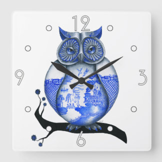 Reloj de pared azul del búho del sauce