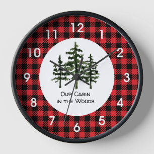Reloj de pared cabaña en el bosque