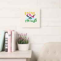 Reloj de pared colorido Enjoy the Little Things