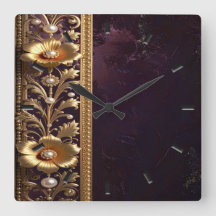 Reloj de pared con adorno floral dorado