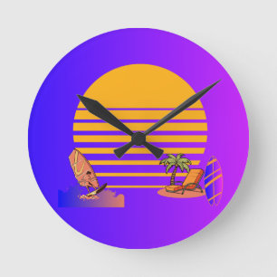 Reloj de pared con albornoces de playa y sol