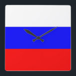 Reloj de pared con bandera de Rusia<br><div class="desc">Impresionante reloj de pared patriótico con bandera de Rusia. Este producto es su personalizable.</div>
