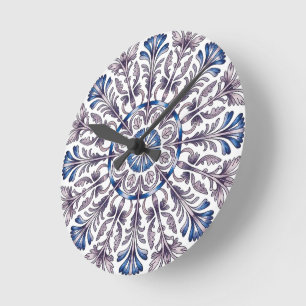 Reloj de pared con patrón floral azul de azulejo p