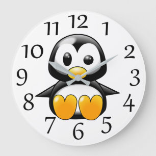 Reloj de pared con pingüino lindo en pared blanca