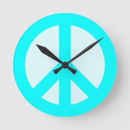 Reloj de pared con signo de paz de cian claro