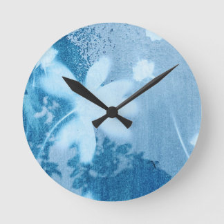 Reloj de pared cotidiano neutral