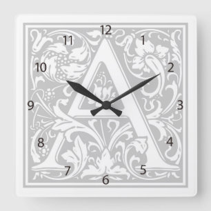 Reloj de pared cuadrado "A" de William Morris Alph