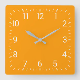 Reloj de pared cuadrado anaranjado