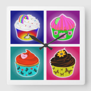 Reloj de pared cuadrado de cuatro cupcakes
