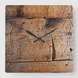 Reloj de pared cuadrado "de madera" viejo