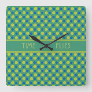 Reloj de pared cuadrado, puntos de polka azul y ve