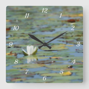 Reloj de pared de acuarela del lago Waterlily