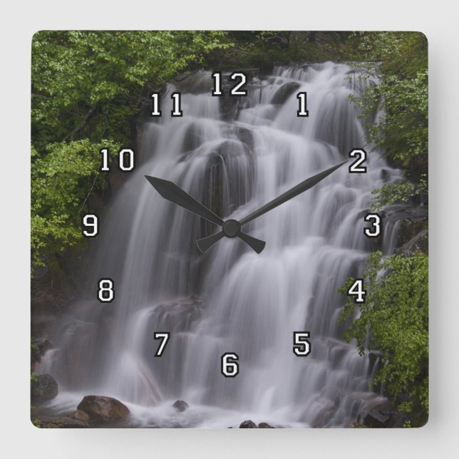 Reloj de pared de cascada (Anverso)