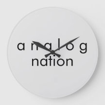 Reloj de pared de cuarzo gris Analog Nation Audio