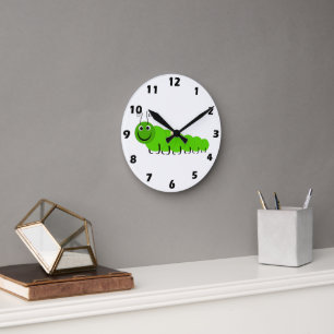 Reloj de pared de diseño de insectos de oruga verd