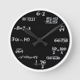 reloj de pared de ecuaciones en blanco y negro