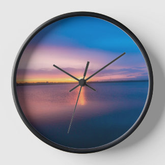 Reloj de pared de fotografía de paisaje del lago a
