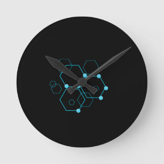 Reloj de pared de hexágono moderno dentro de un cí