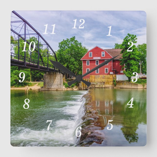 Reloj de pared de la cascada de War Eagle Creek (Anverso)