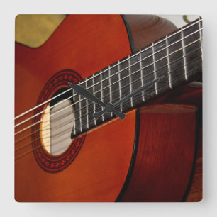 Reloj de pared de la guitarra acústica